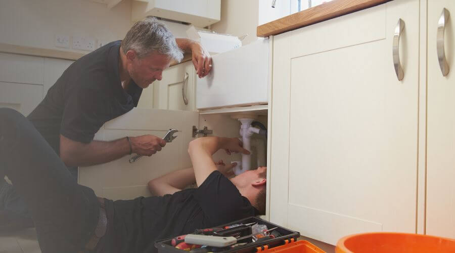 Professional burst pipe repair services in Eatonton, GA